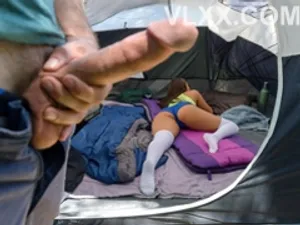 Thay bố chăm sóc lồn mẹ kế và chị gái